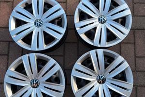 Cerchi in ferro VW 16” originali con copricerchio