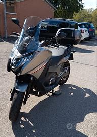 Honda IntegraS 750
