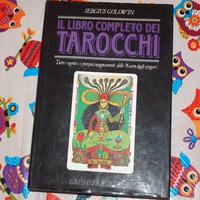 libro carte Sergius Golowin Gremese del 1987.