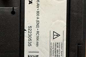 Batteria auto 800A feb Mopar Varta per Stelvio