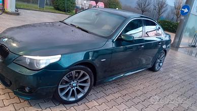 BMW 525 