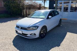 Volkswagen Polo Comfortline 1.6 TDI #10174