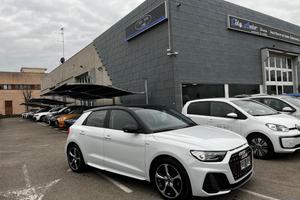 AUDI A1 allstreet 30 TFSI Identity S-Line