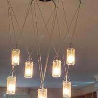 lampadario per sala pranzo molto bello.