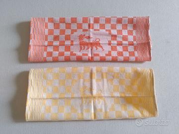 Due tovaglioli vintage Agip