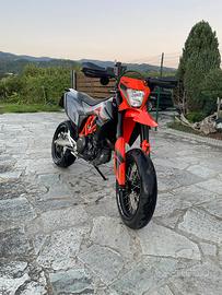 Ktm 690 smc-r 2022