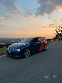 Golf 8R
