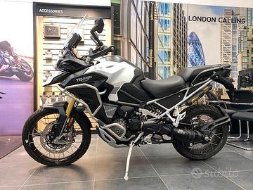 Triumph Tiger 1200 rally explorer