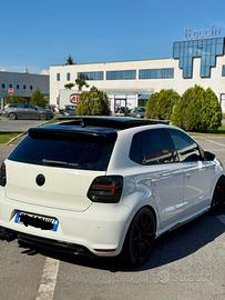 golf polo GTI