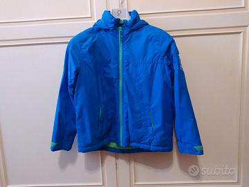 Completo da sci, neve, snowboard