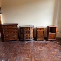 Mobili in legno massello - stile vintage elegante