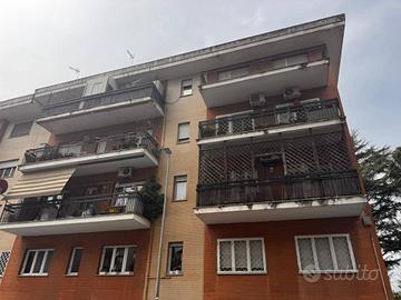 Appartamento di 75 m² con 2 locali a Roma
