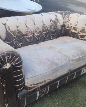 divano chesterfield 