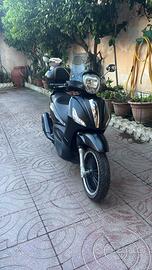 Piaggio Beverly 300 Police