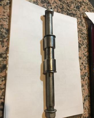 Perno forcellone Aprilia sxv 450 550  AP9100264