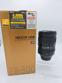 NIKON AF-S 28-300 MM F3.5-5.6 G ED VR
