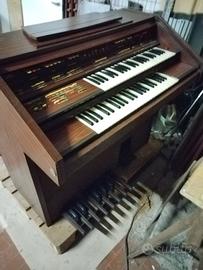 organo musicale elettrico 