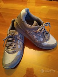 Scarpe Asics grige