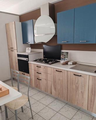 cucina per rinnovo esposizione