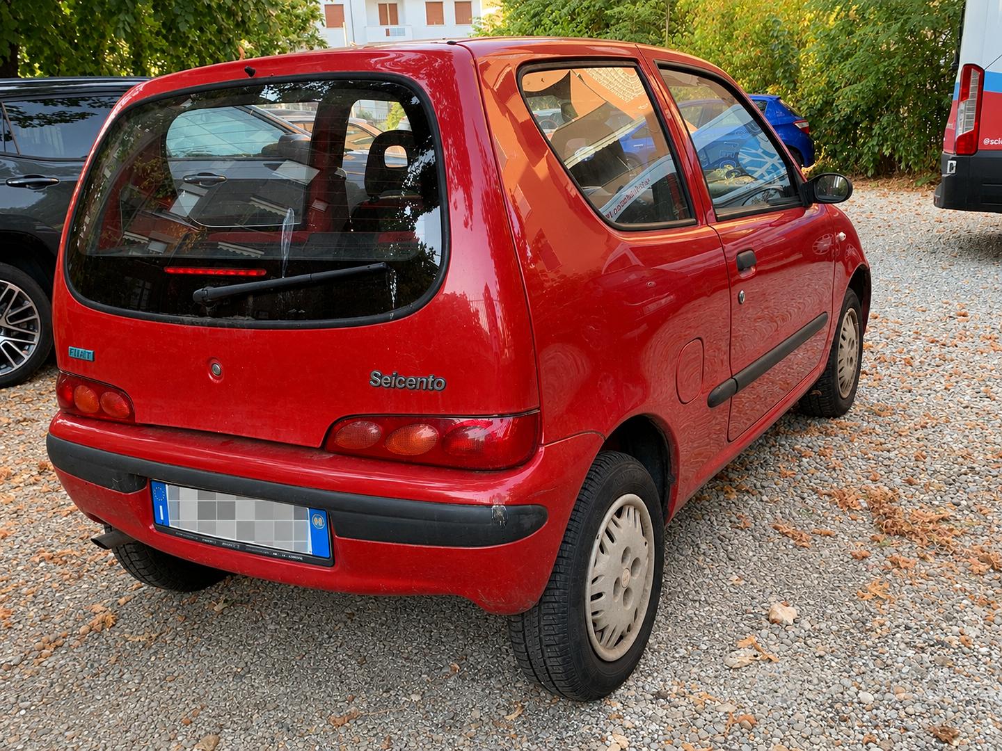 Fiat 600 2002 photo 2