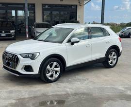 Audi Q3 35 2.0 tdi Business Advanced s-tronic