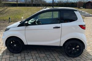 Aixam (2019) - Tenuta Maniacalmente - Tagliandata