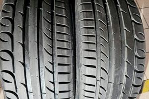 Gomme 225/40 R18