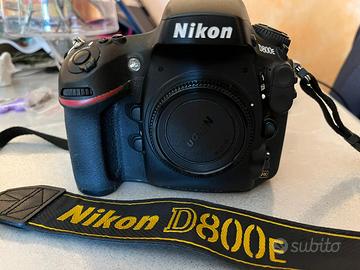 Nikon D800e + zaino e flash