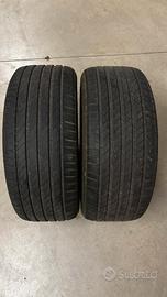 Gomme 235/40 R19