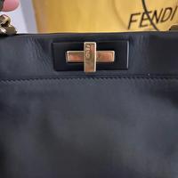 Borsa Peekaboo Fendi