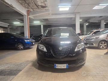 LANCIA Y 1.2 BENZINA ANNO 2015