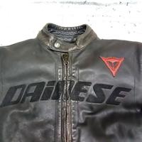 Giacca Dainese archivio cafè custom bobber Harley