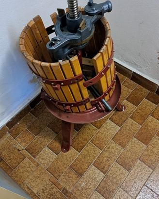 Torchio per vendemmia