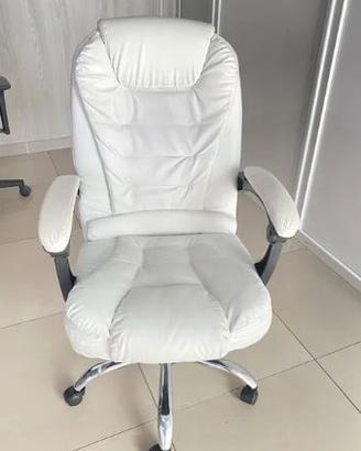 sedia da ufficio bianca