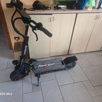 monopattino elettrico 