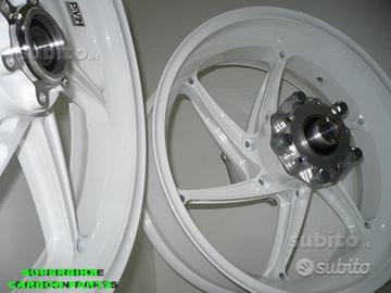 Triumph - cerchi ruote speciali pvm