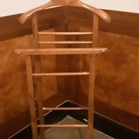Servomuto in legno