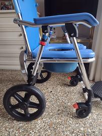 Carrozzina per anziani