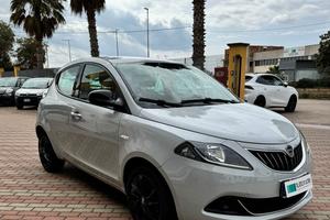 Lancia Ypsilon 1.0 FireFly 5 porte S&S Hybrid Ecoc