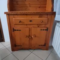 Credenza