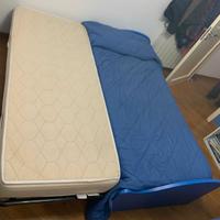 Letto singolo con cassetto e altro letto