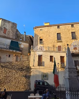 3 LOCALI A ASCEA