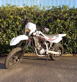 Husquarna 125 del 2015