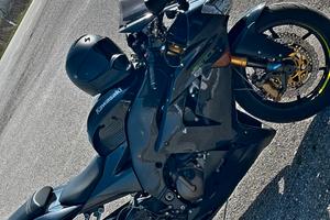 KAWASAKI Ninja ZX-10R (2004) 