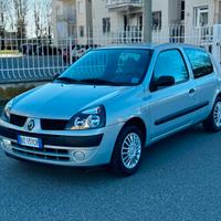 RENAULT CLIO CON SOLI 33.000 km