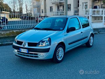 RENAULT CLIO CON SOLI 33.000 km
