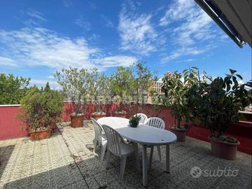 VERO.Attico zona Gardenia/ mq 205+garage