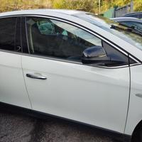 Porta anteriore dx nuda LANCIA DELTA del 2013