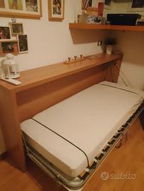  letto singolo  a scomparsa con materasso