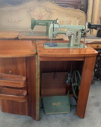Macchine da cucire storiche